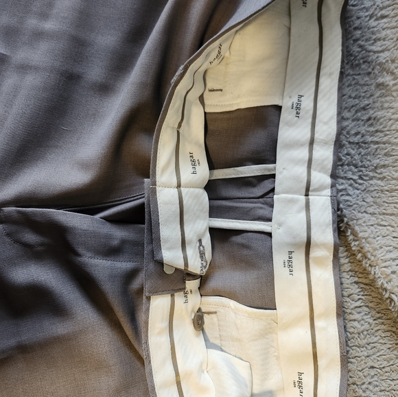 Dress pants - Haggar - 38 x 32 - Picture 2 of 4